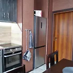 за гости в *