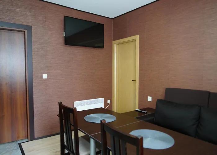 Апартамент за гости в *