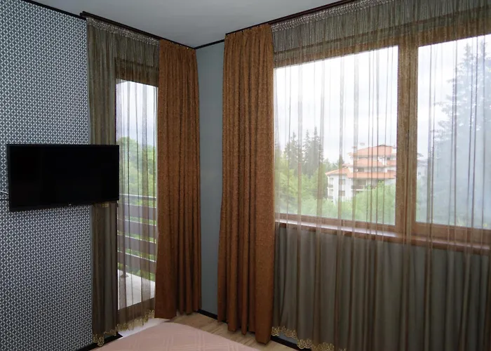 Апартамент за гости в *